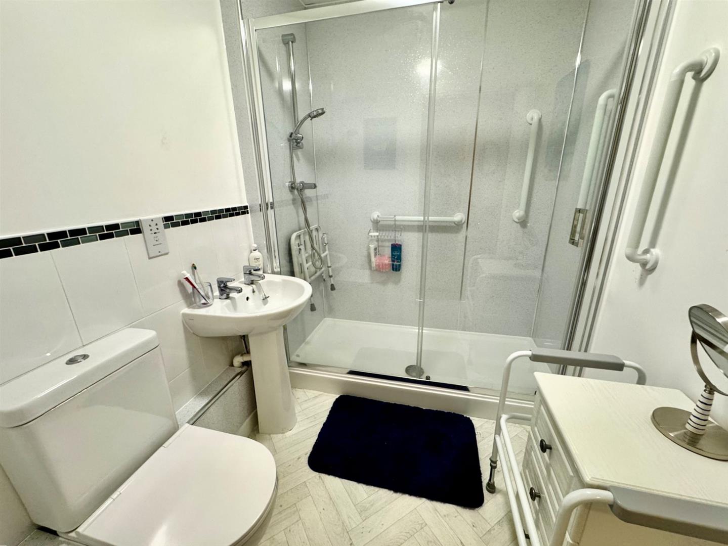 Mariners Court, Lamberts Road, Marina, Swansea, SA1 8QW